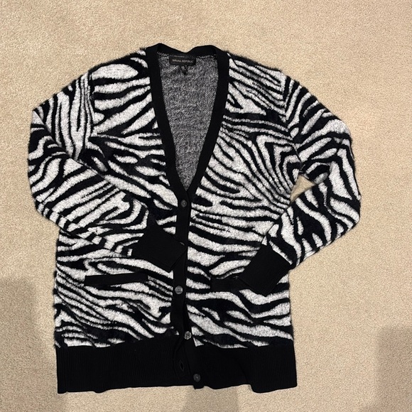 NWOT Banana Republic Cardigan - Picture 1 of 3